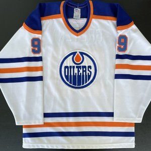 Vintage 1980’s Wayne Gretzky Fully Stitched Edmonton Oilers Jersey #99 Maska